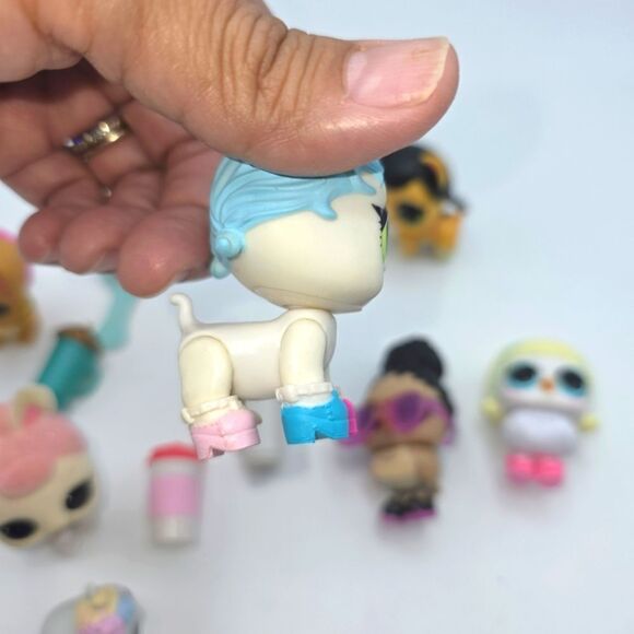 LOL Surprise Pets LOT Bundle - Picture 13 of 16